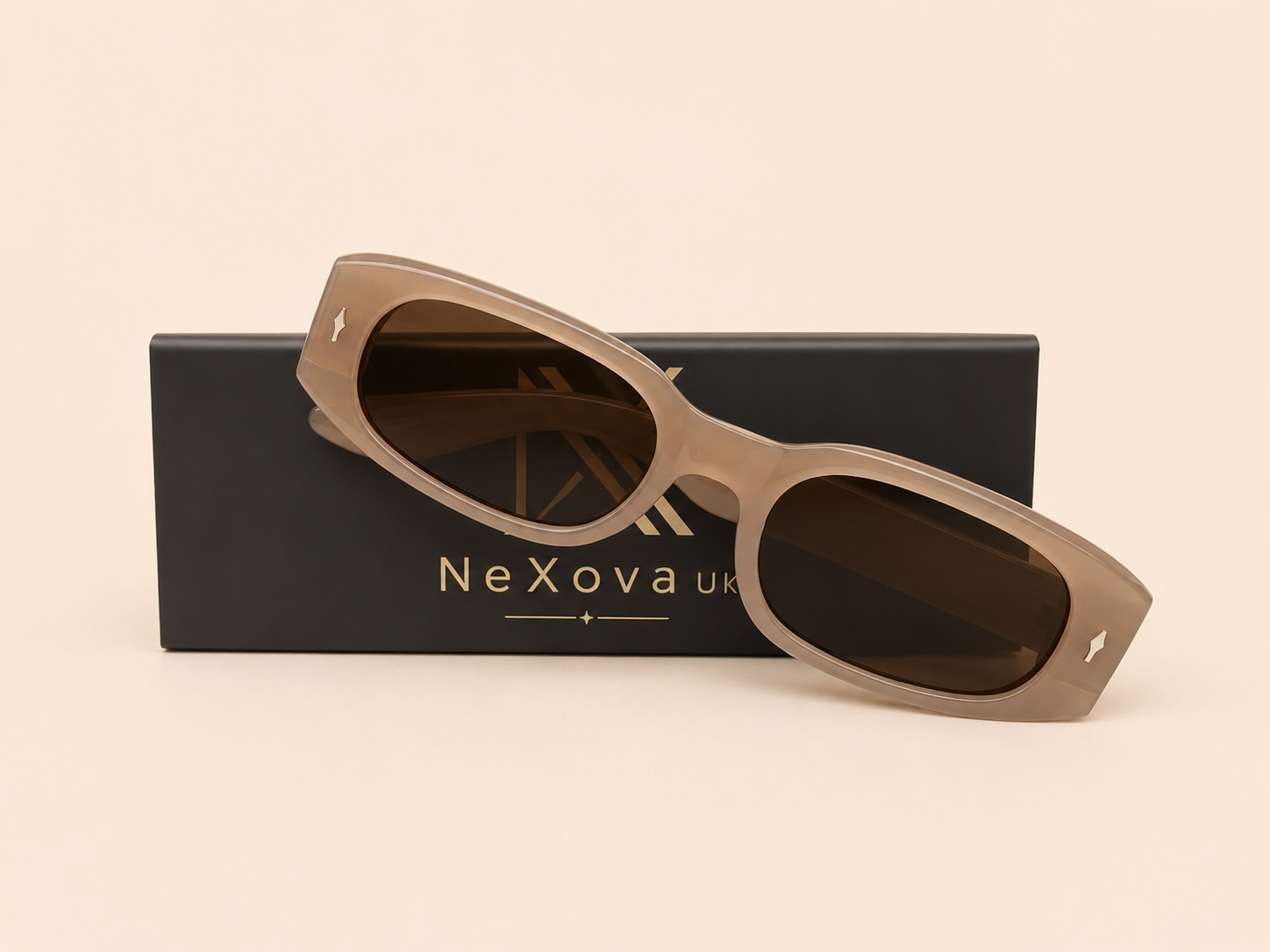NeXova Premium Rectangular Unisex Sunglasses UV400 | CA Certified - Image 6