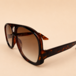 Oversized aviator unisex sunglasses from NeXova UK with tortoiseshell frame and brown gradient lenses